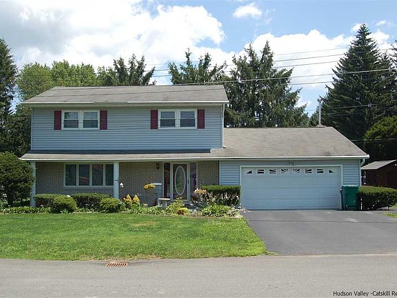 2nd image of 3 Gurth Ln