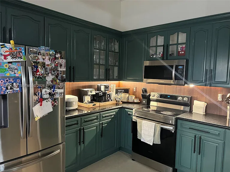 8208 SW 166th Pl — Photo 11