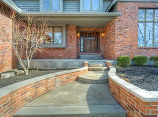 2115 Quaethem Dr, Chesterfield, MO 63005