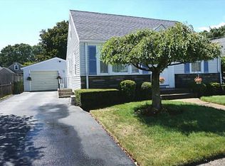 7 Bella Ave, Pawtucket, RI 02861