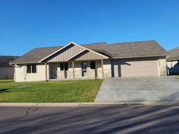 107 Barry Loop NW, Richmond, MN 56368