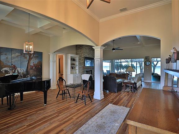 5th image of 11811 SE SUNSET HARBOR ROAD