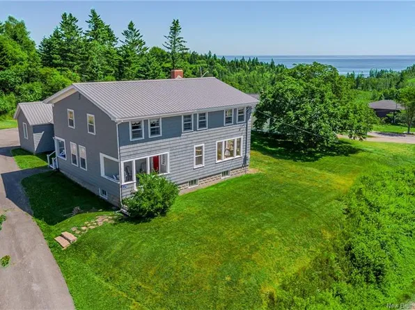 639 Main St, Pennfield, NB E5H 1P4