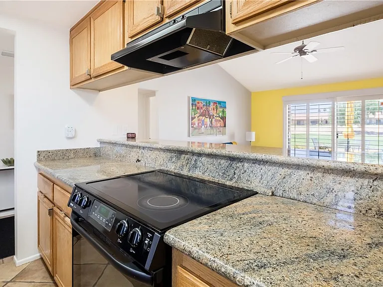 40657 Preston Trl — Photo 16