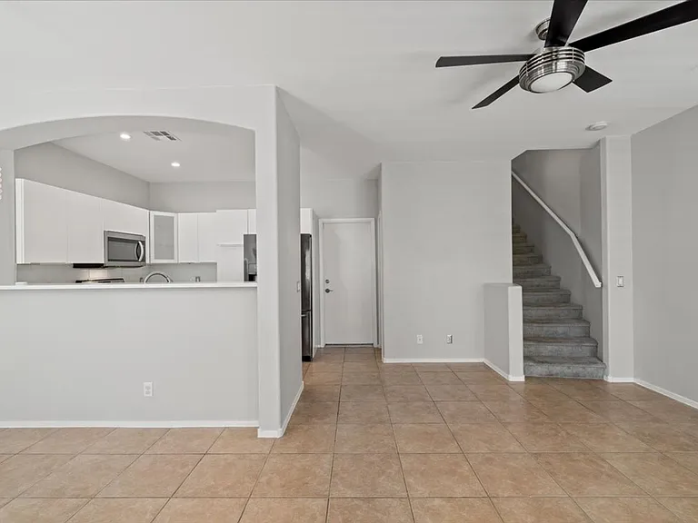 1200 Nevada Sky St — Photo 5