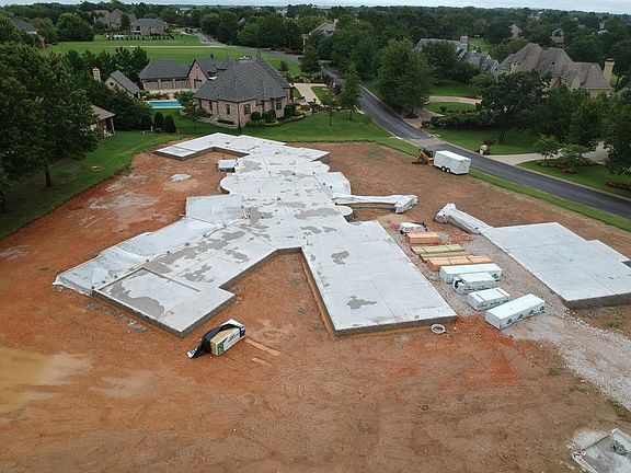2nd image of 23 W Pinnacle Dr
