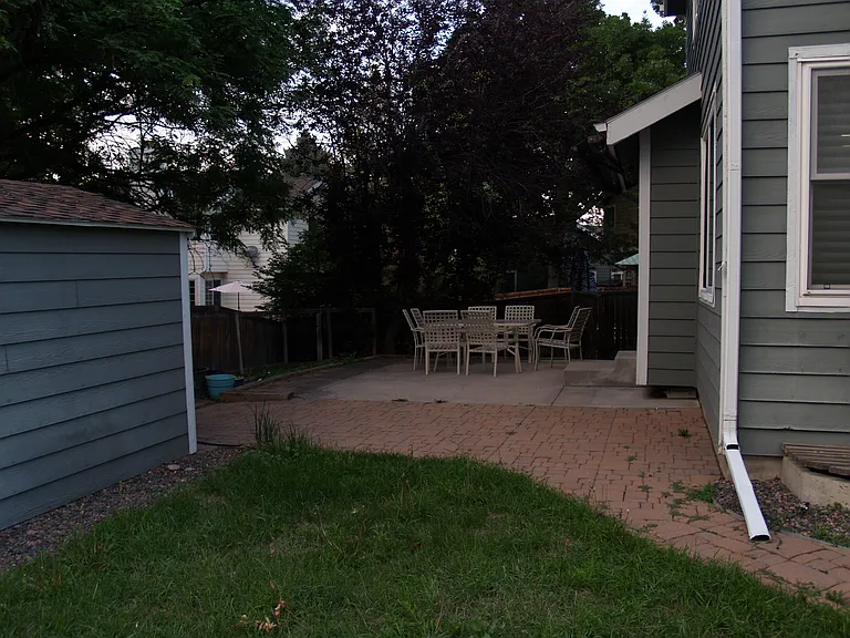 2419 S Gray Dr — Photo 36