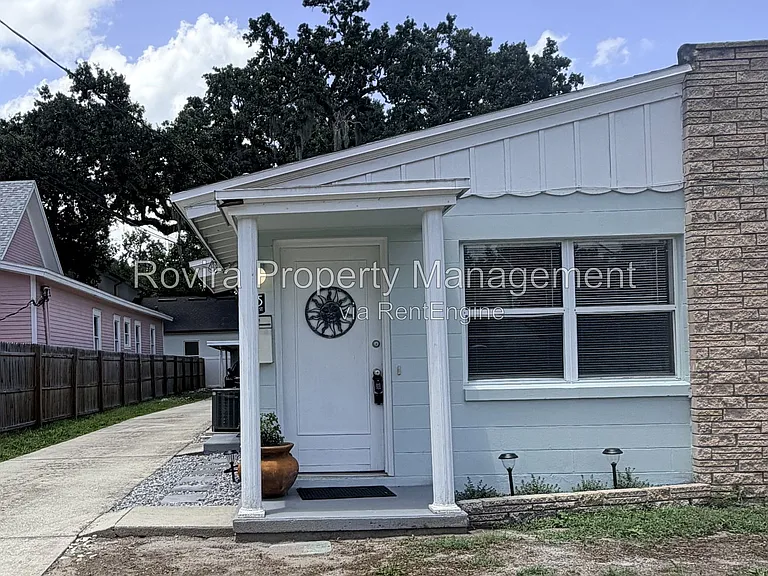 15 W Princeton St — Photo 1