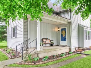 201 Zanesfield Rd, West Liberty, OH 43357