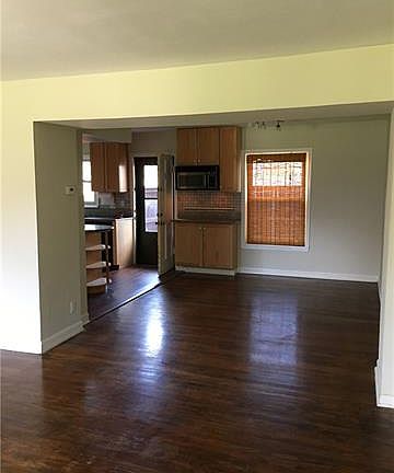 3rd image of 6488 Bordeaux Ave #6488