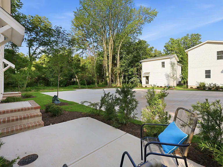 2815 Wilcox Pl — Photo 12