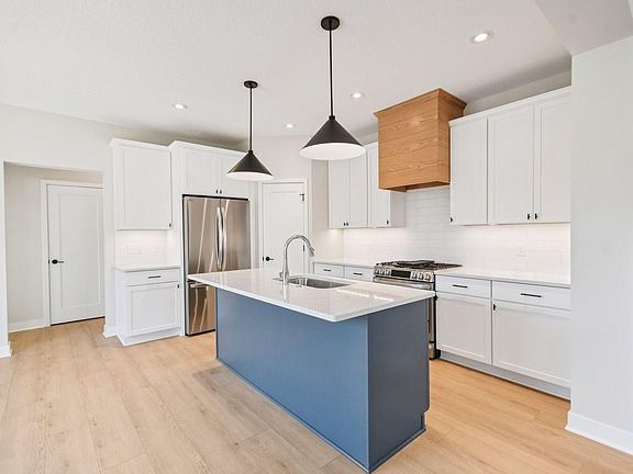 6th image of this home