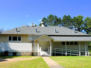 7596 Werner Rd, Virginia, MN 55792