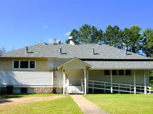 7596 Werner Rd, Virginia, MN 55792