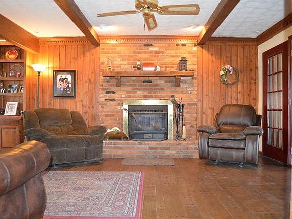 4th image of 6078 Niederlander Ln