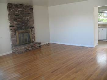 5th image of 605 Tabor Dr APT 3
