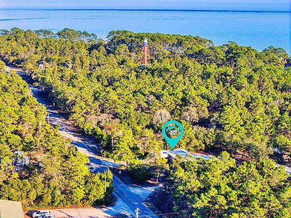 2nd image of 2000 Lighthouse Rd