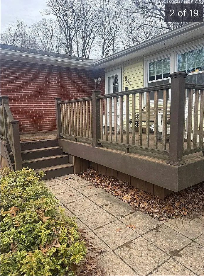 3 bed, 1000 sqft, $3,400 — Photo 2