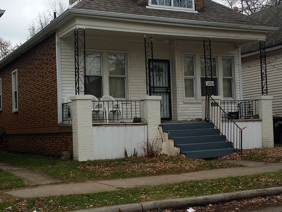 2nd image of 12934 Klinger St
