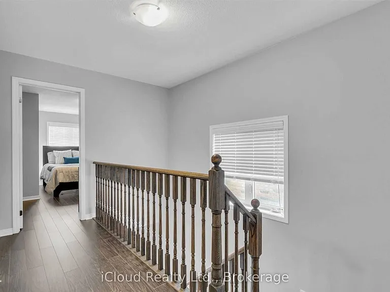23 Edsel Rd — Photo 6