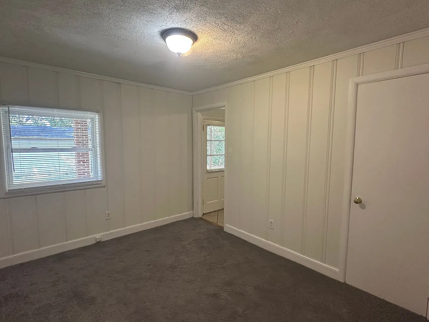 4629 Ferncliff Dr — Photo 4
