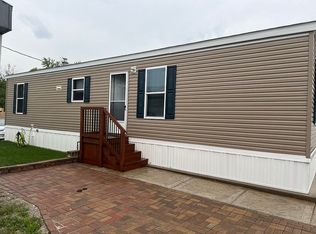1703 S Chicago St TRLR 22, Joliet, IL 60436