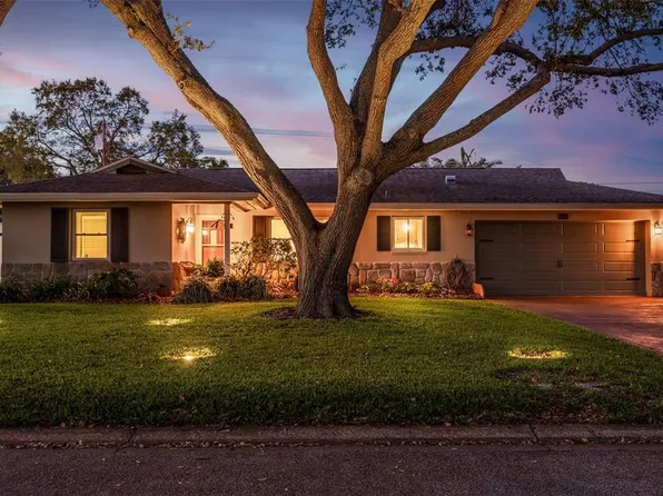 13481 100th Ave, Seminole, FL 33776