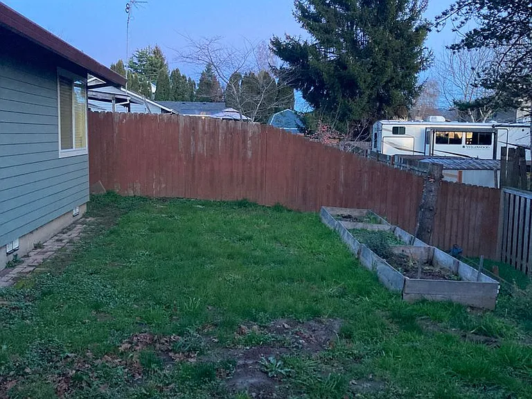 214 Hillsdale Dr — Photo 25