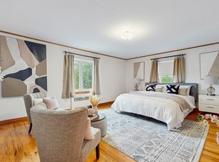 36 Lorna Rd #SF, Newton Center, MA 02459