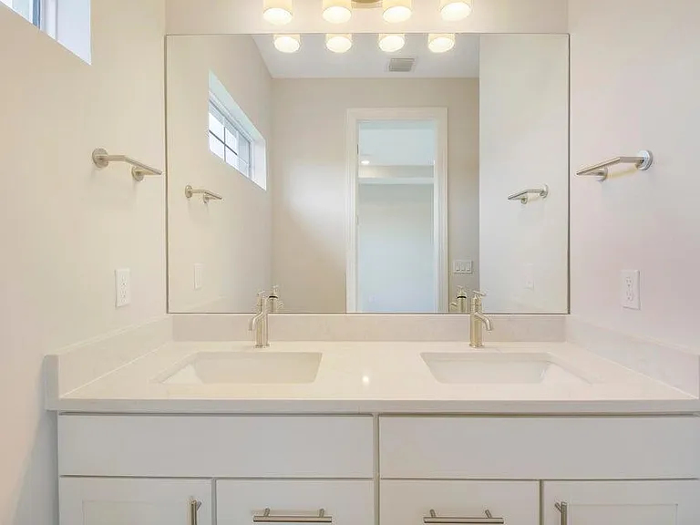 1875 SE Ocean Cove Way — Photo 27