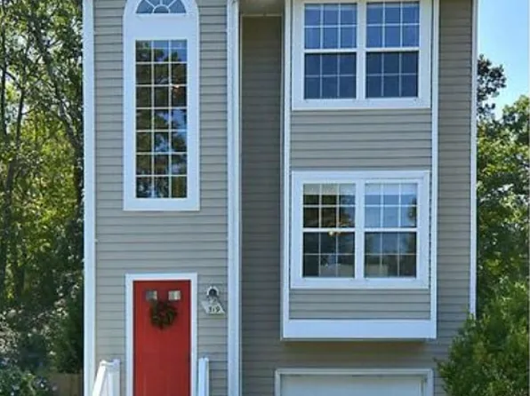 319 Fairmount Dr, Edgewater, MD 21037