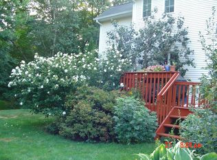 109 Tallwood Dr, Vernon, CT 06066