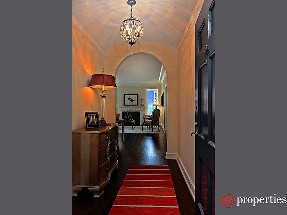 Gracious formal entry with barreled ceiling