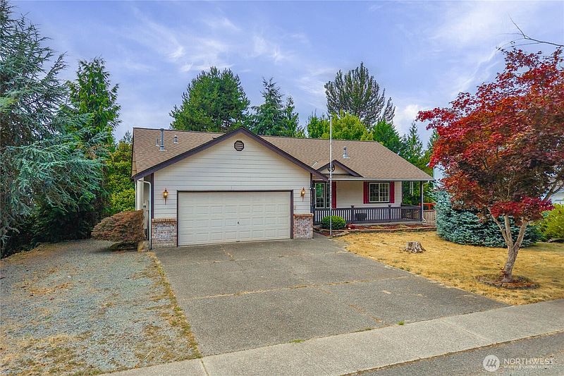 2nd image of 11306 211th Avenue Ct E