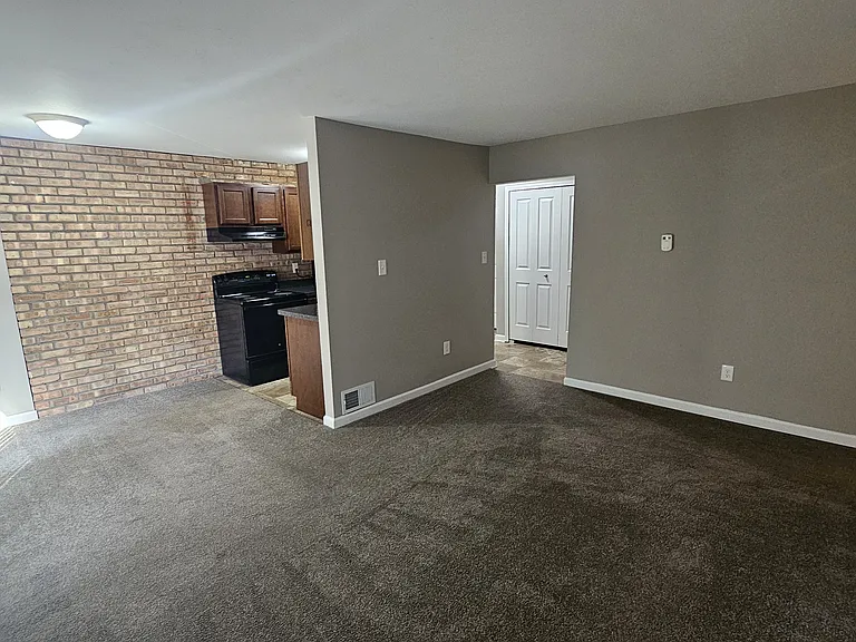 Eagle's Nest — Photo 16