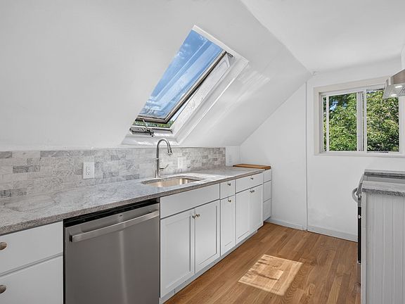 2nd image of 114 School St #3