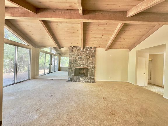5th image of 46 Morse Ln