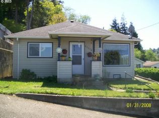 93532 McCullum Ln, Coos Bay, OR 97420