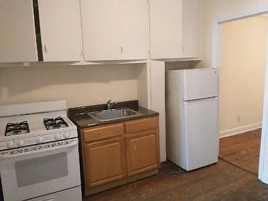 Rented by Gold Leaf Management Corp | media 6