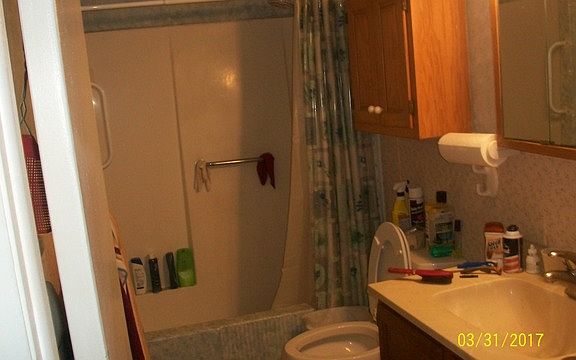 5th image of 109 W Sheridan St