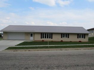 403 Jefferson St, Dunkerton, IA 50626