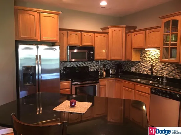 3325 N 148th Ct APT 3207, Omaha, NE 68116