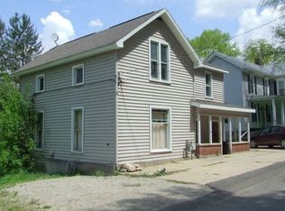 151 E Quarterline Rd, Newaygo, MI 49337
