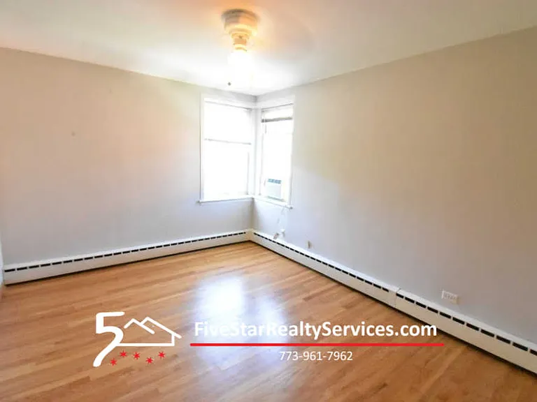 2429 W Farragut Ave #2A — Photo 5