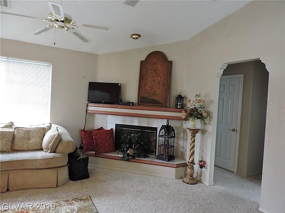 3rd image of 6816 Elm Creek Dr Unit 201