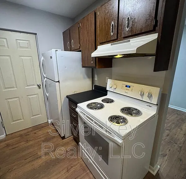 1206 Knoxville Ave #5 — Photo 8
