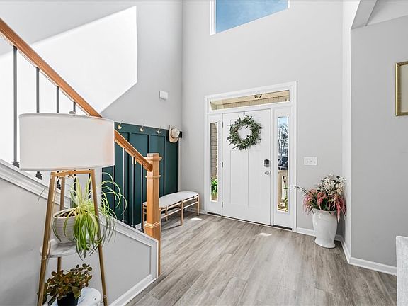 4th image of 109 Quiet Way