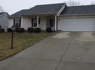 925 Holly Ct, Maysville, KY 41056