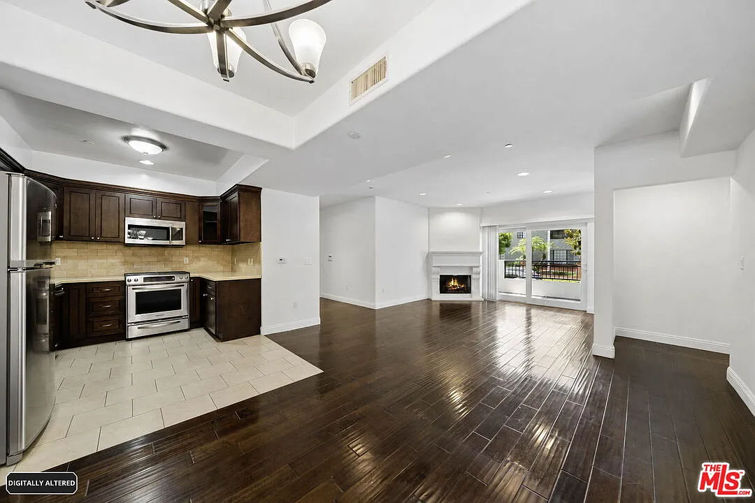 2 bed, 2.5 bath, 1400 sqft, $3,995 — Photo 1