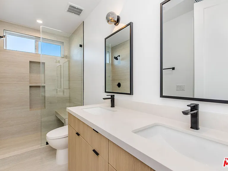 5223 W 20th St — Photo 10